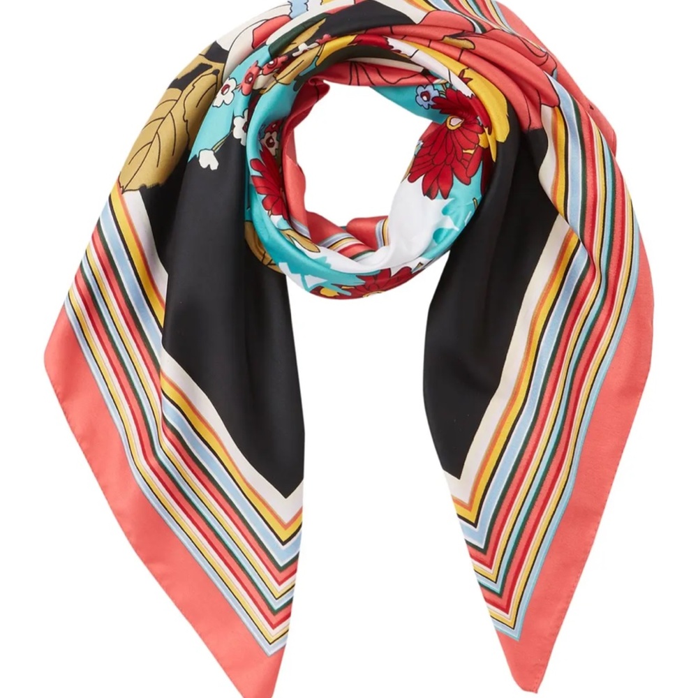Max Studio Shady Pansy Placement Square Scarf